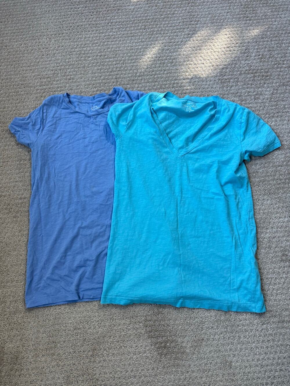 J. Crew Women’s Slub Cotton V-Neck Tee Lot of 2 Blue & Turquoise Size Small